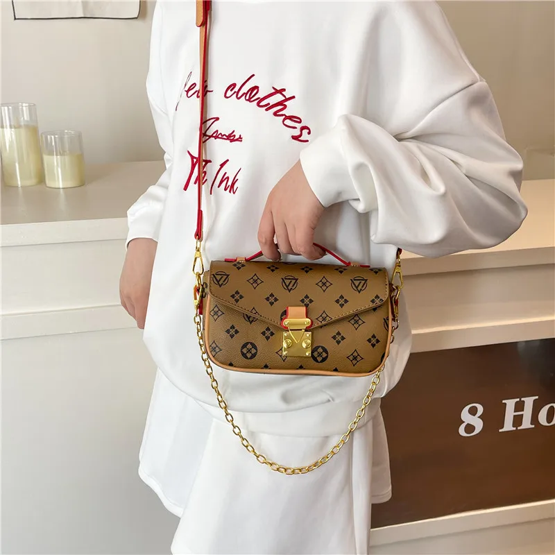Luxuriöse Elegante Leder-Umhän – Luxury Lifestyle City Bewertung und Preis