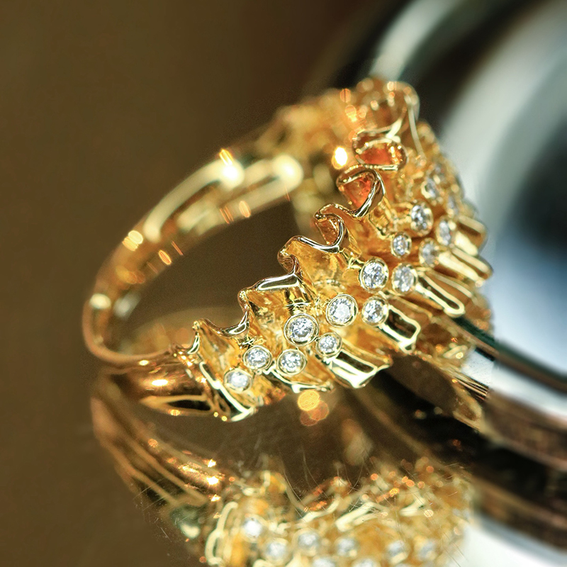 Aazuo Vintage-Schmuck aus 18 K – Luxury Lifestyle Girl Bewertung und Preis