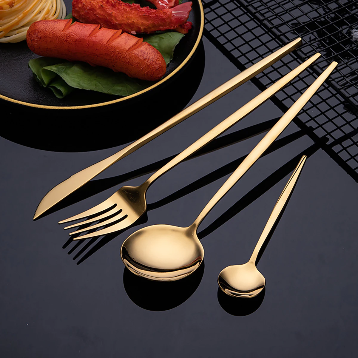 16Pcs Gold Geschirr Edelstahl  – Gold Plated Cutlery Bewertung und Preis